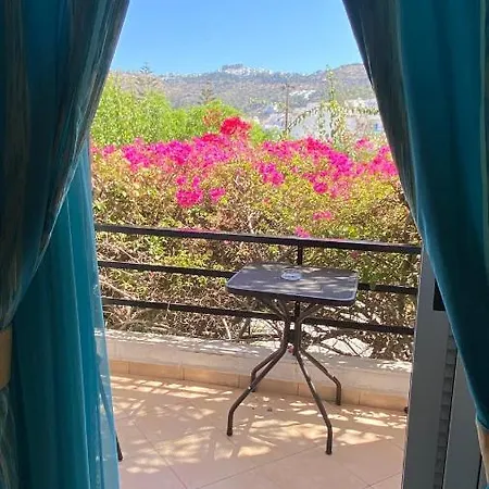 Skala Hotel 3*