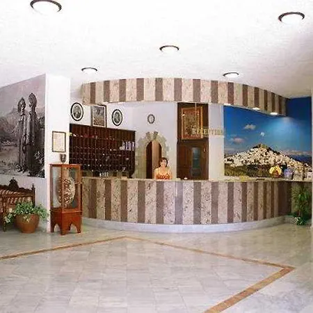 Skala Hotel 3*