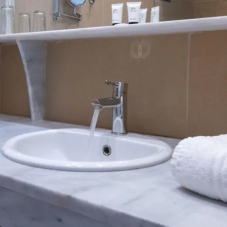 Skala Hotel فندق سكالا