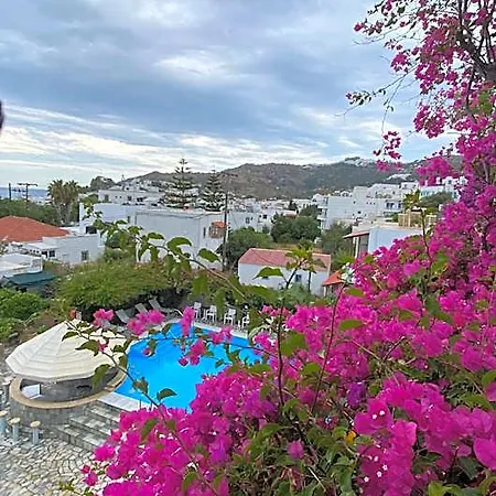 Skala Hotel 3*